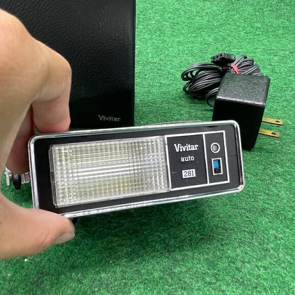 Vintage Vivitar Auto 281 Electronic Flash W Original Carrying Case - Picture 3 of 3